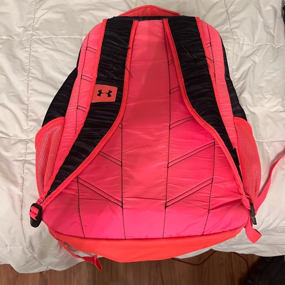 Under Armour Backpack - Picture 3 of 5